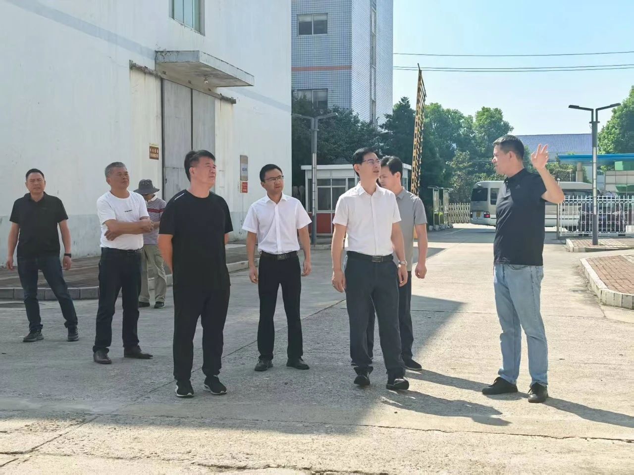 海峡两岸中小企业联合促进会走进新葡京app最新有限公司